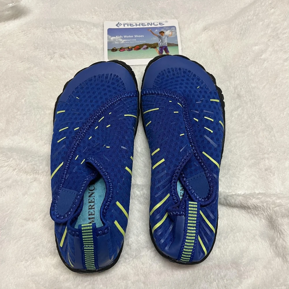 Size 30 EU (Size 13) Kids Blue Water Shoes